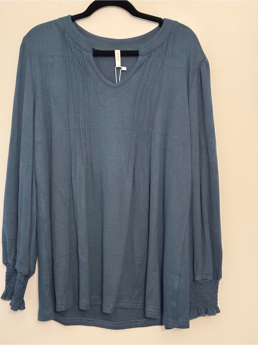 Relaxed Pintuck Long-Sleeve blouse in Slate Blue